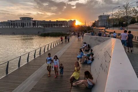 Какое время в набережной