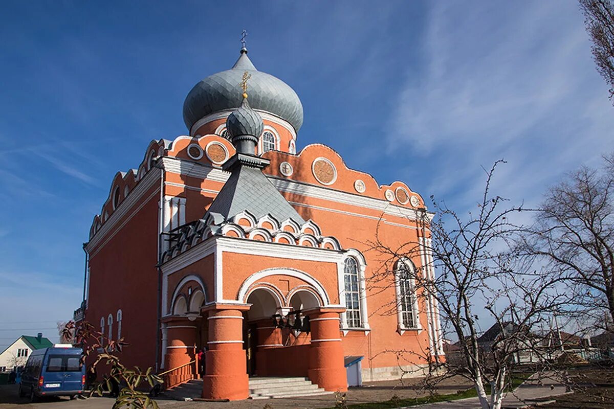 Поселок давыдовка воронежской области. Давыдовка Воронежская храм. Давыдовка Лискинский район Воронежская область. Церковь в Давыдовке Воронежской области. Давыдовка Воронежская область Казанская Церковь.