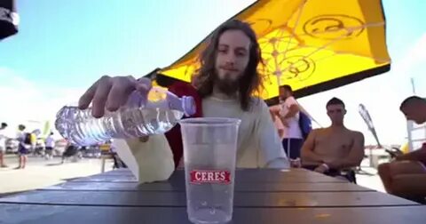 Иисус пьет