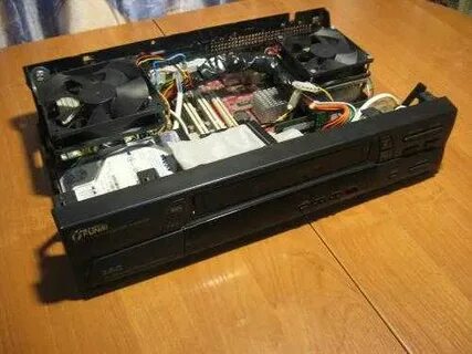 Что сделать из старого видеомагнитофона