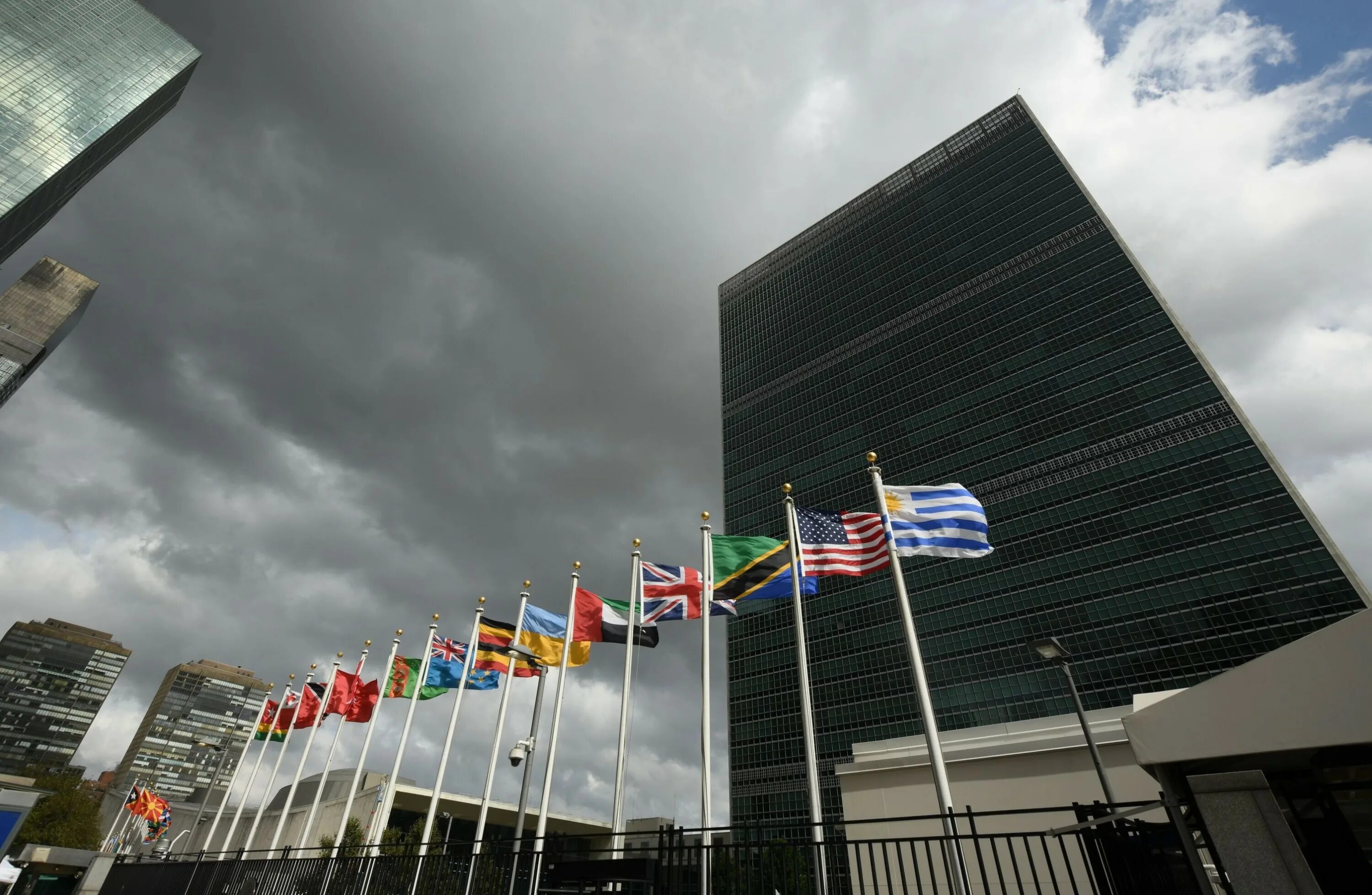 Штаб квартира ООН В Найроби. Штаб-квартира ООН В Нью-Йорке. Генеральная Ассамблея ООН Нью-Йорк. Здание ООН В Найроби.