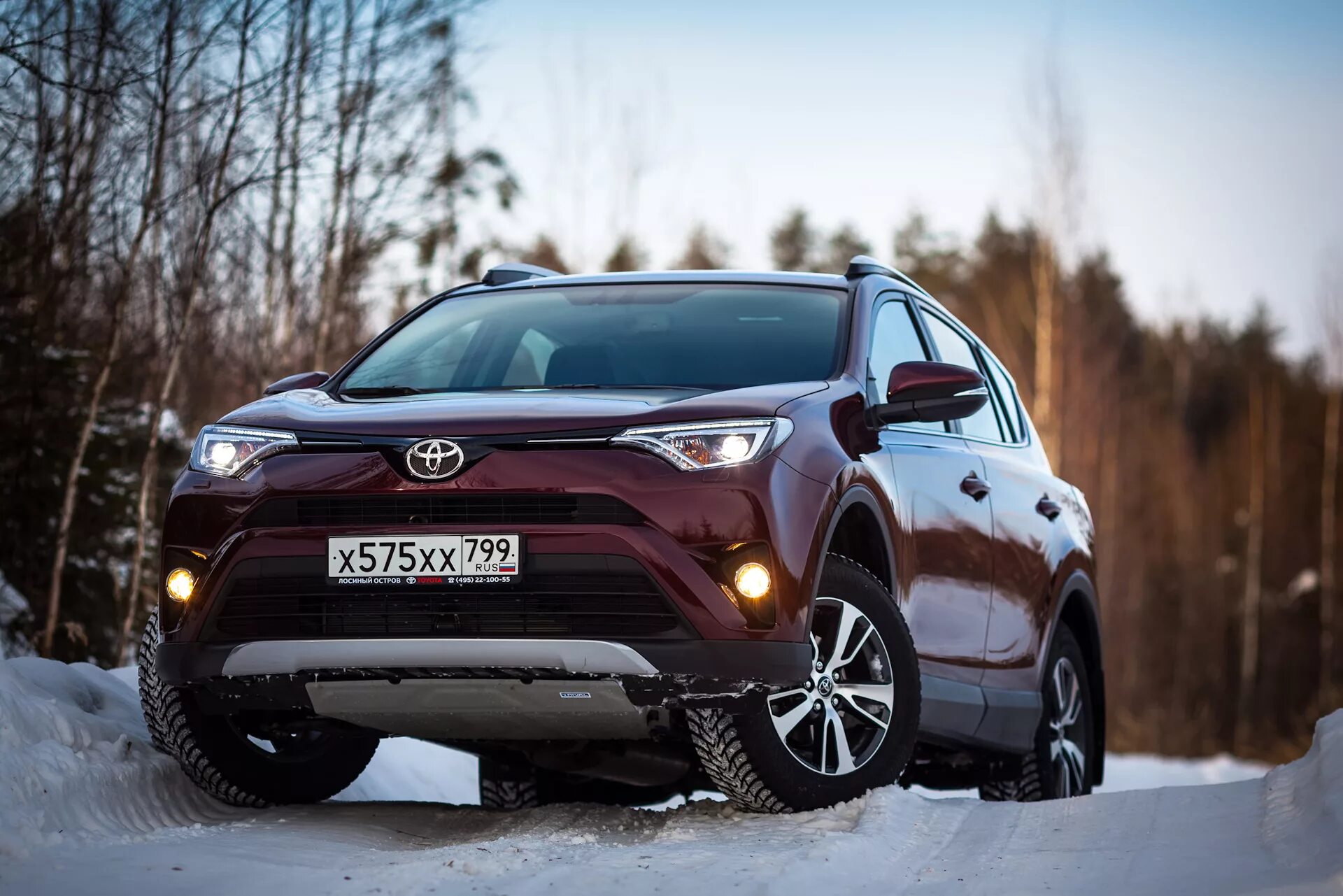 Тойота рав 4 2017. Toyota rav4 4. Toyota RAV 4 Тойота рав-4. Вишневый Toyota rav4. Рав ту го