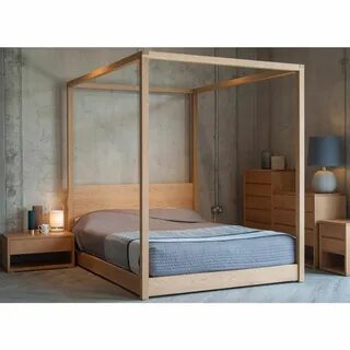 Four poster bed