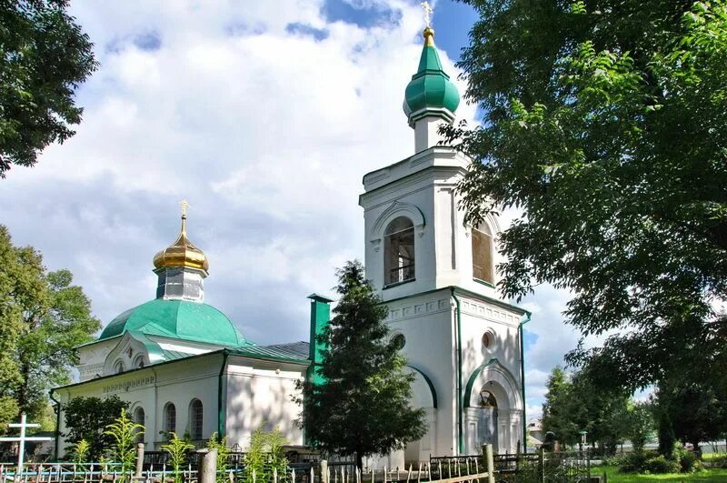 Храм Николая Чудотворца в Щекино. Свято-Никольский храм Щекино Кочаки. Никольский храм в Кочаках Тульской области. Свято Никольский храм Кочаки.