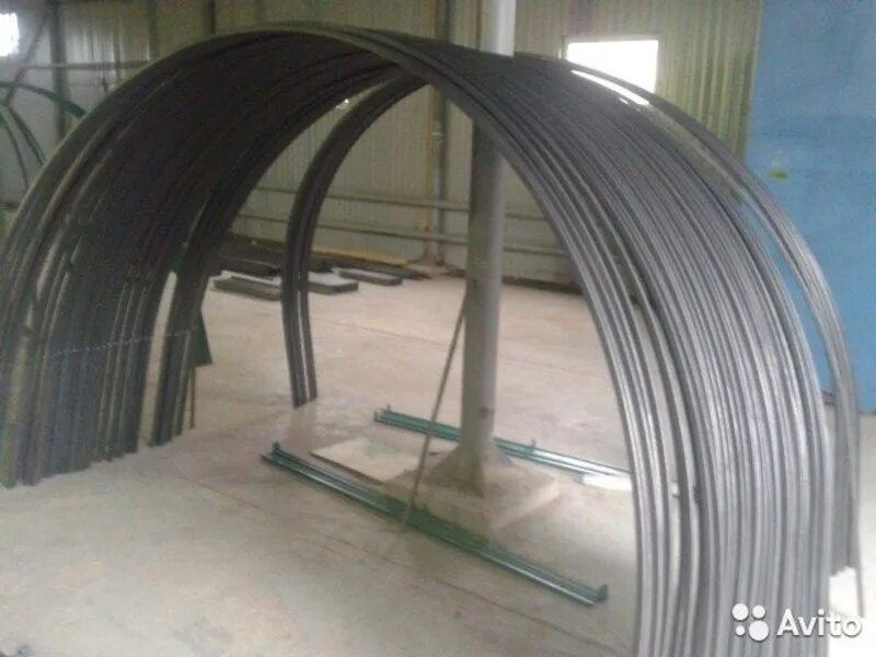 Вальцовка гибка профильной трубы 100*100. Дуги профильные. Дуги для теплицы из профильной трубы 40х20. Дуги профильные. Гибка алюминия ад35.