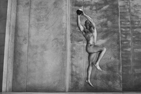 Julie ertz body issue.