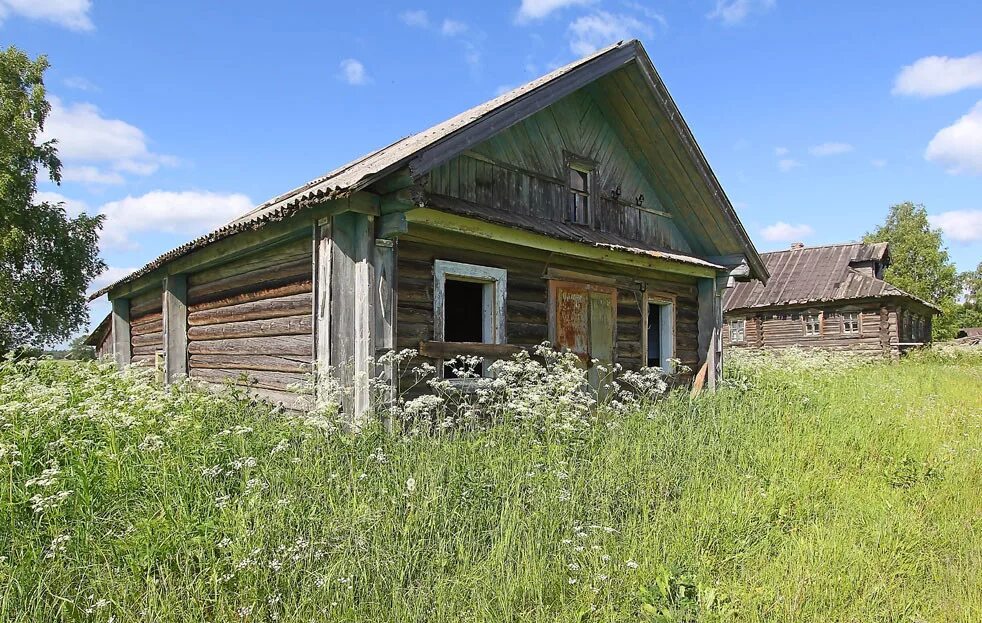 Деревенский решить. Кучепалда в Архангельской области. Заброшенные деревни Архангельской области. Вымершие деревни Архангельской области. Заброшенная деревня малая Атня.