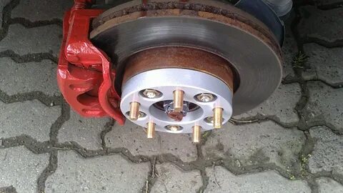 Крепление диска автомобиля
