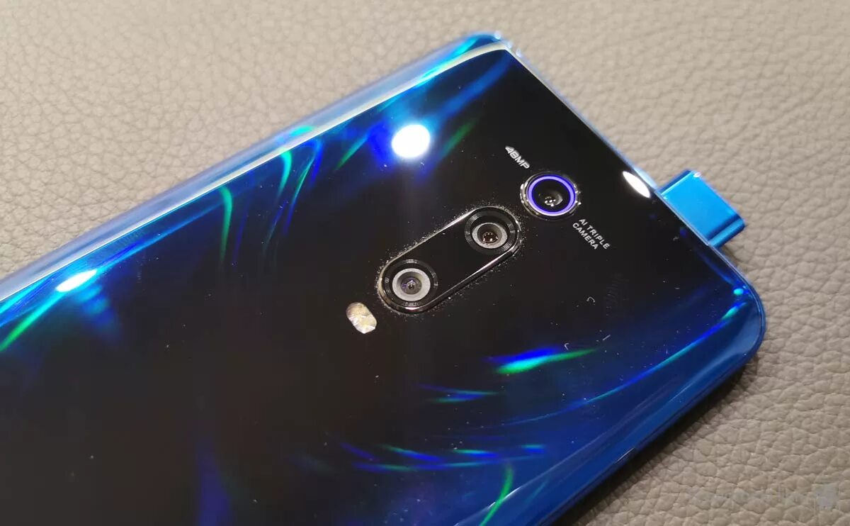 Xiaomi mi 9se - купить в Тайшете, цена 16 000 руб., продано 20 мая 2020 - Мобиль