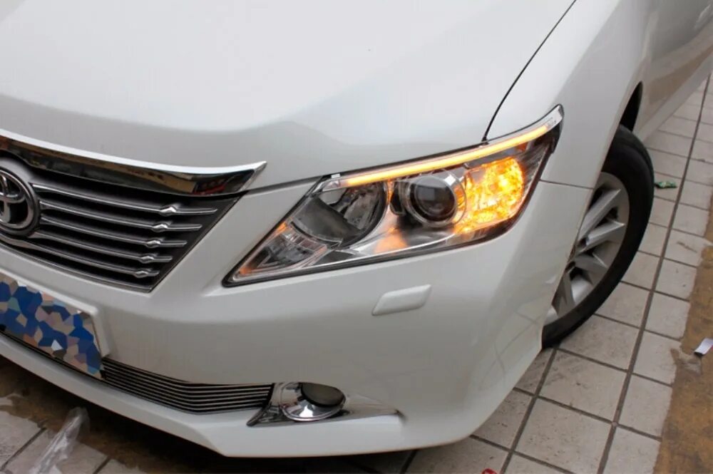 Camry led. Led фары тойота камри 40. led реснички на камри 40. камри 50 реснички дхо. диодные реснички на камри 50.