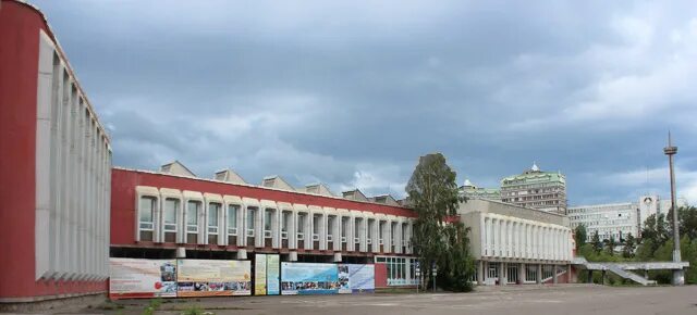 Сайт дворец пионеров красноярск. Красноярский краевой дворец пионеров. Дом пионеров Тамбов. Дом пионеров Красноярск. Фотогалерея дворец пионеров Краснояр.