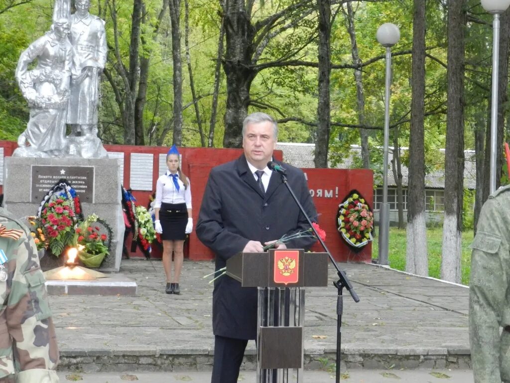 Новости кардымово смоленской области. Кардымово Смоленская область. Кардымово парк. 23 Сентября Кардымово. Кардымово Смоленская область ветераны боевых.