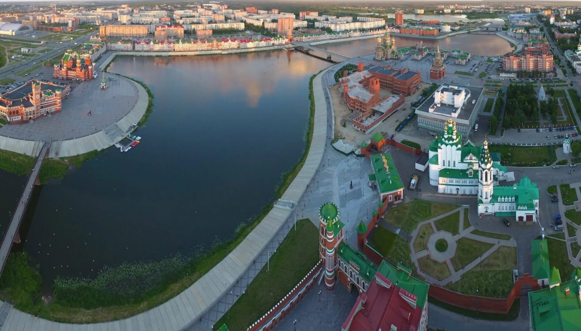 Куда пойти в йошкар оле. Йошкар-ола парк. Йошкар ола йошкар ола йошкар ола. Йошкар-ола достопримечат. Йошкар ола йошкар ола йошкар ола.