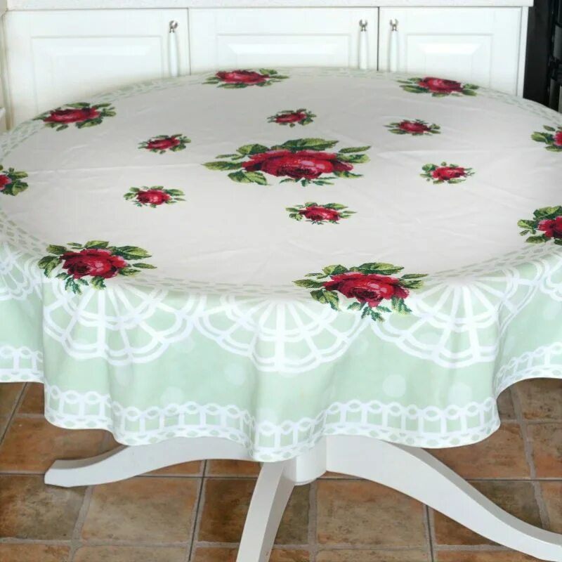 Прямоугольная скатерть на круглом столе. Скатерть 3d jacquard 1810. Фото круглых скатертей. Скатерть на круглый кухонный стол. Скатерть на круглый стол для кухни.