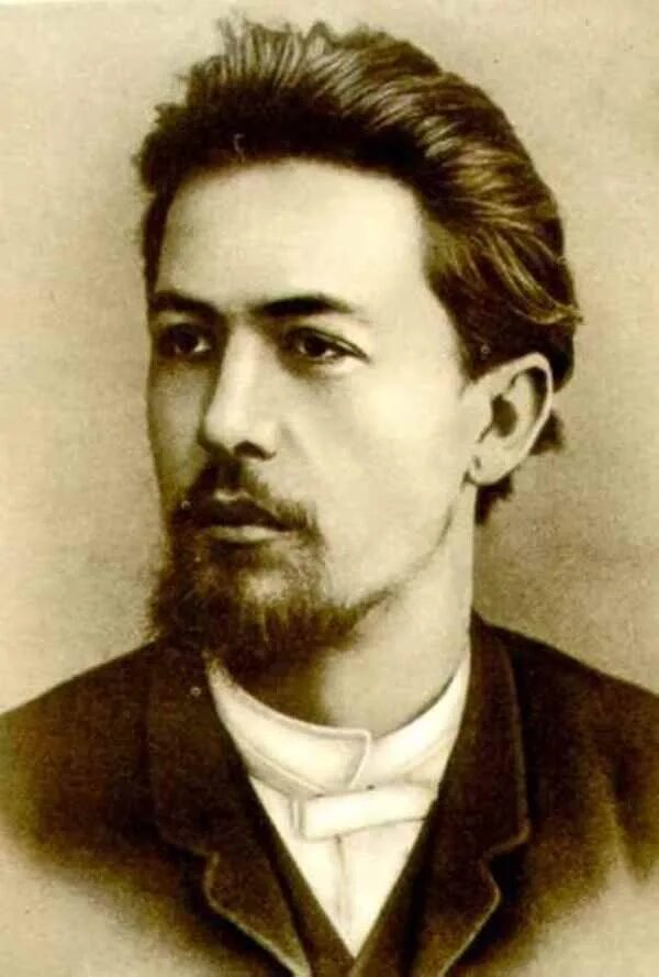 Красивый русский писатель