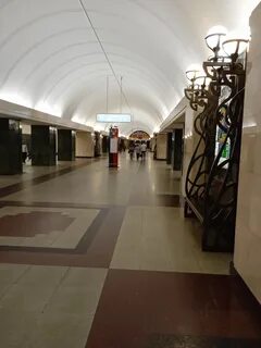 Метро трубная