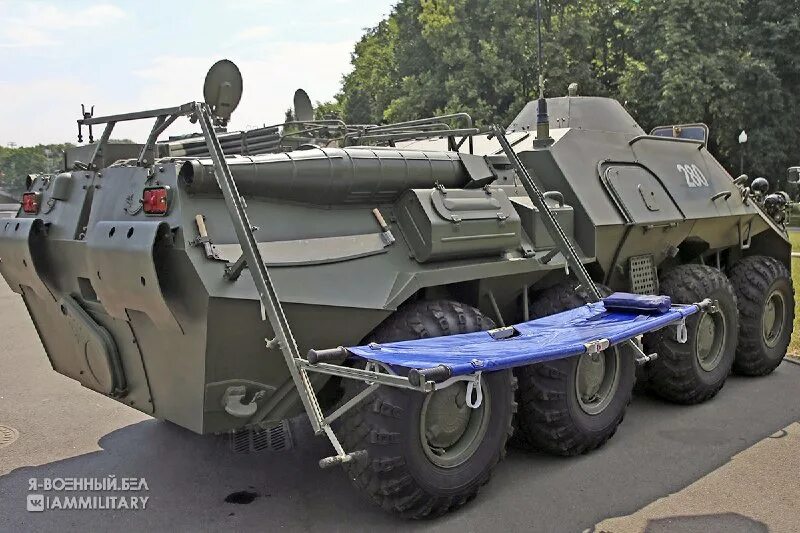Медицинская машина бмм-70. Бмм-80 симфония. Бмм на базе бмп 1. Эвакуационная емкость бронированной медицинской машины бмм 1. Бмм 1 на базе бтр.