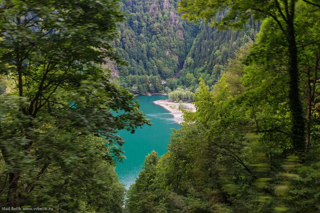 Абхазия красивые фото. Абхазия команы ущелье. Абхазия рица 2021. Пшап абхазия. Абхазия в начале июля.