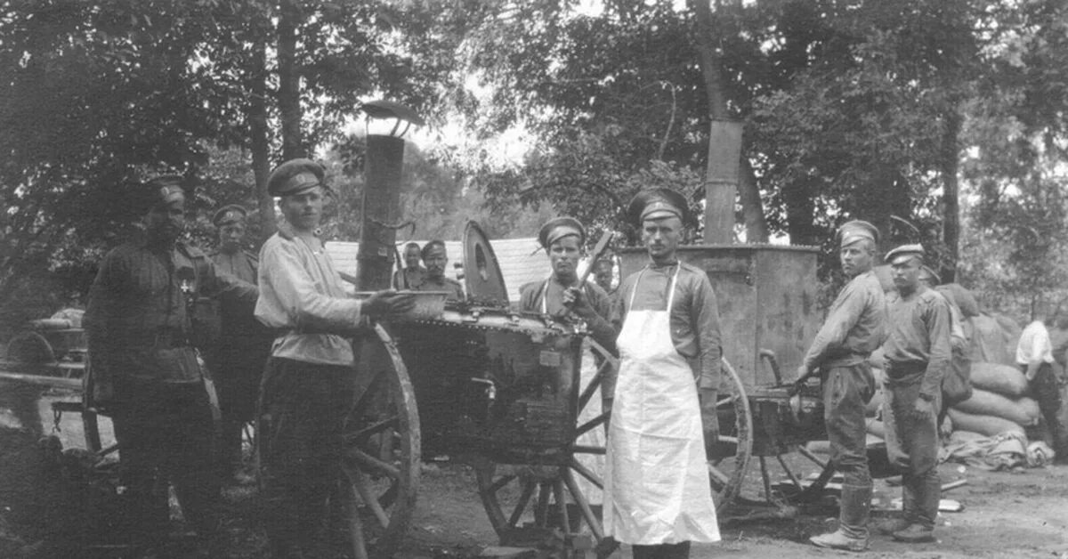 Полевая кухня gulaschkanone. Полевая кухня ркка 1941. Первая полевая кухня. Первая полевая кухня. Первая полевая кухня.