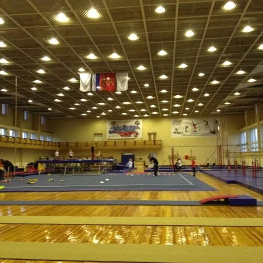 Лиговский 208 спортшкола. Фрунзенская школа олимпийского резерва. Школа олимпийского резерва лиговский проспект. Лиговский проспект 208 спортшкола. Фрунзенская школа олимпийского резерва.