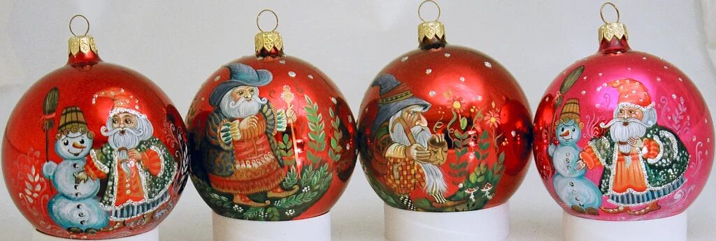 Советские новогодние игрушки. Советские новогодние игрушк. Роспись елочных игрушек. Советские новогодние игрушки. Первые елочные шары.