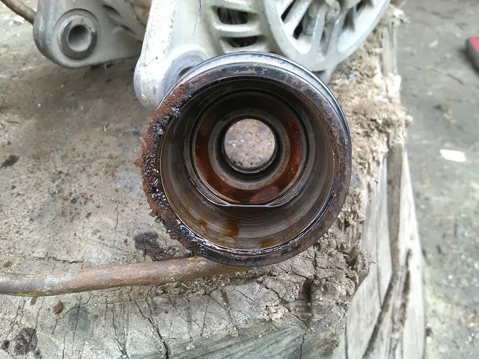 Шкив коленвала нива урбан. Шкив коленвала 2114. 0 154. Шкив коленвала 21013. Skoda провернулся шкив коленвала.