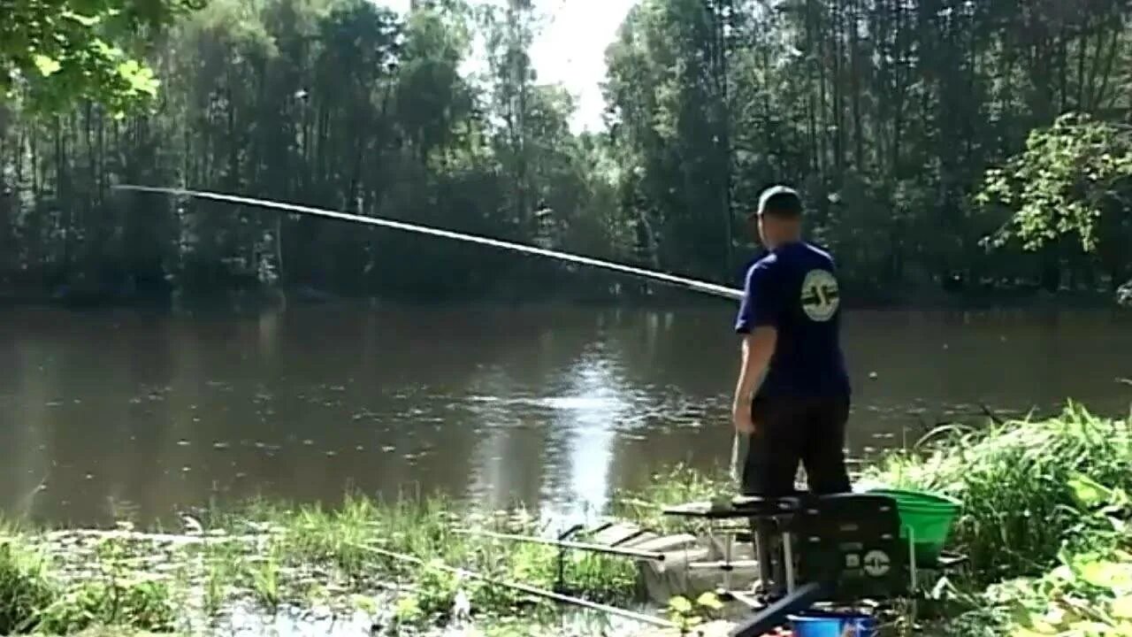 Ловля на удочку весной видео. Маховая ловля. Рыбалка на маховую удочку. Апрельская рыбалка на удочку. Рыбалка на маховую удочку в Шилова.