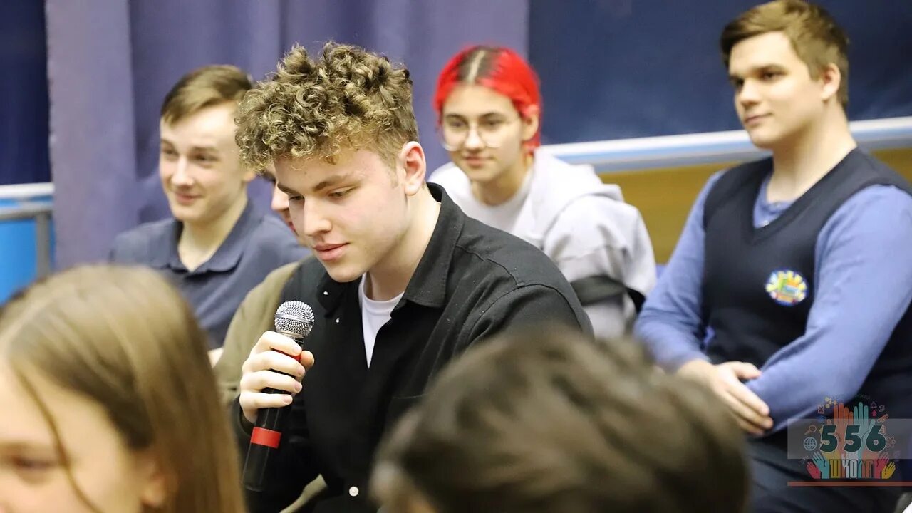 Сто вопросов к взрослому телепередача кадры. Полина гагарина 101 вопрос взрослому. 100 вопросов взрослому заставка. Мку уфкис междуреченск. 100 вопросов взрослому беларусь.