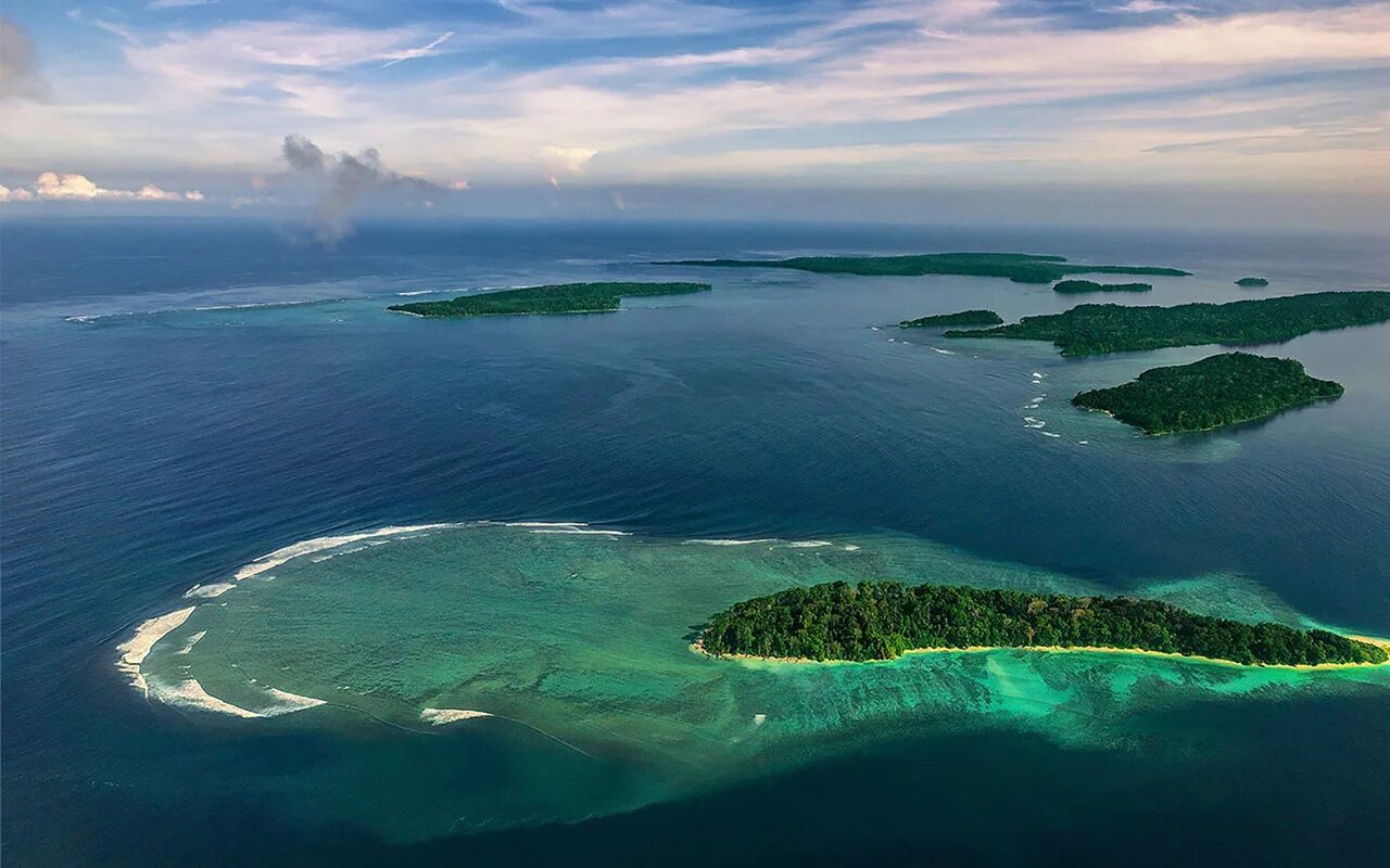 Острова архипелаги австралии. Андаманские и Никобарские острова. Архипелаг Андаманские острова. Андаманские острова Индия.