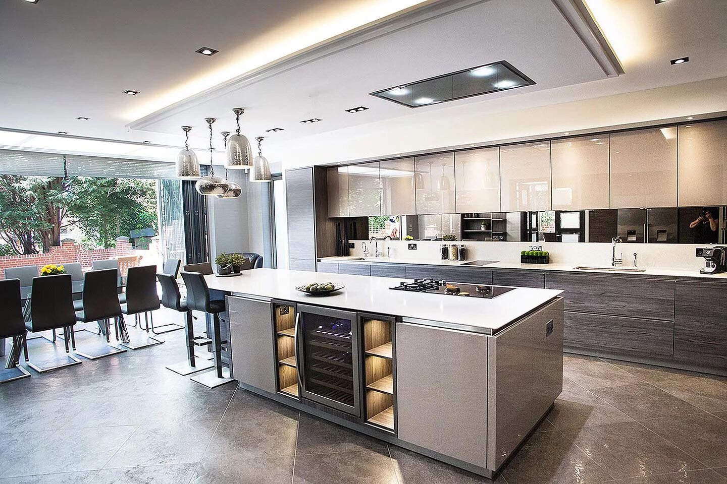 Malvern House by Canny Design Home kitchens, Stylish kitchen, Modern kitchen