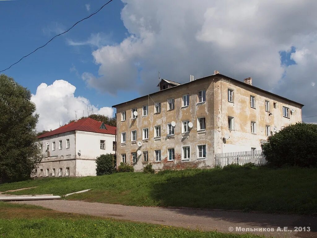 Красноармейский бульвар 16. Углич красноармейский бульвар. углич красноармейский бульвар 13. красноармейский бульвар углич 2025г. красноармейский бульвар дом 9 углич.
