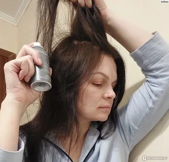 Как правильно наносить сухой шампунь на волосы
