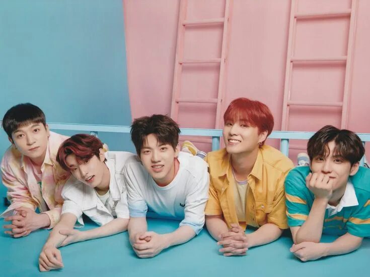 6 worst day 6. K pop группа day6. day6 участники 2025. ванпиль дэй6. денималз day6.