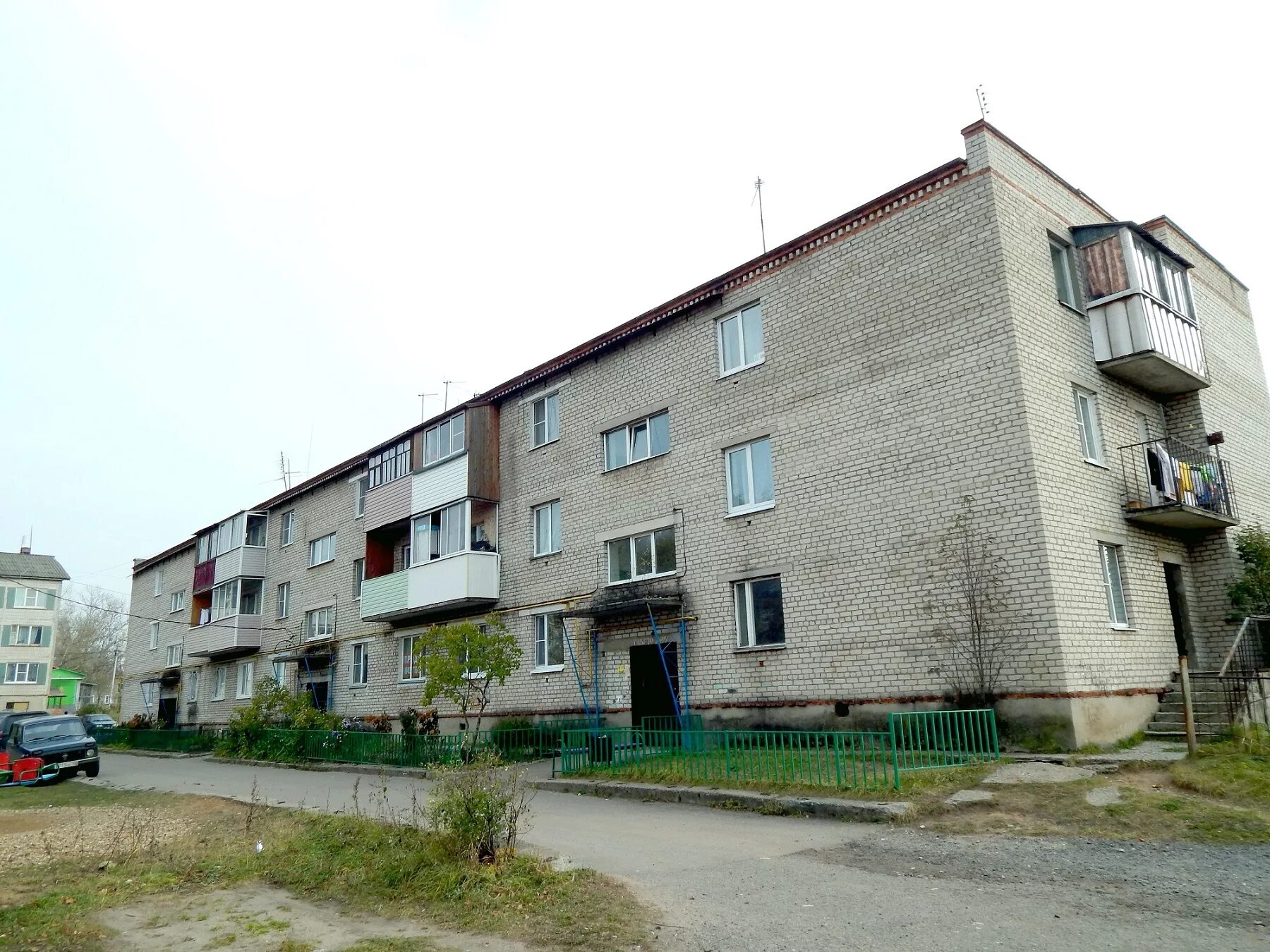 хотьково, ул. хотьково ул первомайская. хотьково улица михеенко. седина д 1 хотьково. посёлок мостовик сергиево-посадский район.