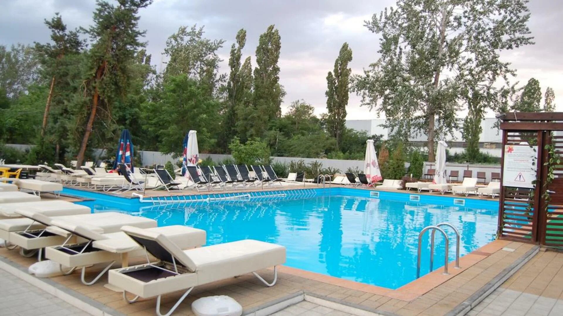 таганрог спа комплекс гринвич. гринвич парк таганрог зимой. гринвич отель таганрог. таганрог адмирала крюйса 2а. гостиница шторм в таганроге.