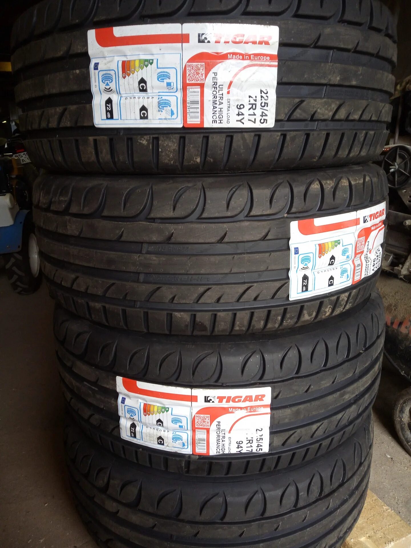 Tigar r17 купить. Ultra High Performance 225/45 r17. Tigar 225 45 17. Tigar Ultra High Performance 225/45 r17. Tigar 225/45 r17.