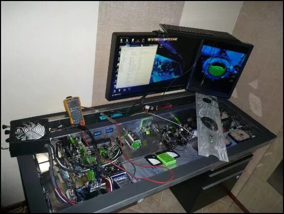 Игровые сетапы. Моддинг компьютерного стола. Проджект настольная игра. Ekwb водянка 360. Настольная project l.