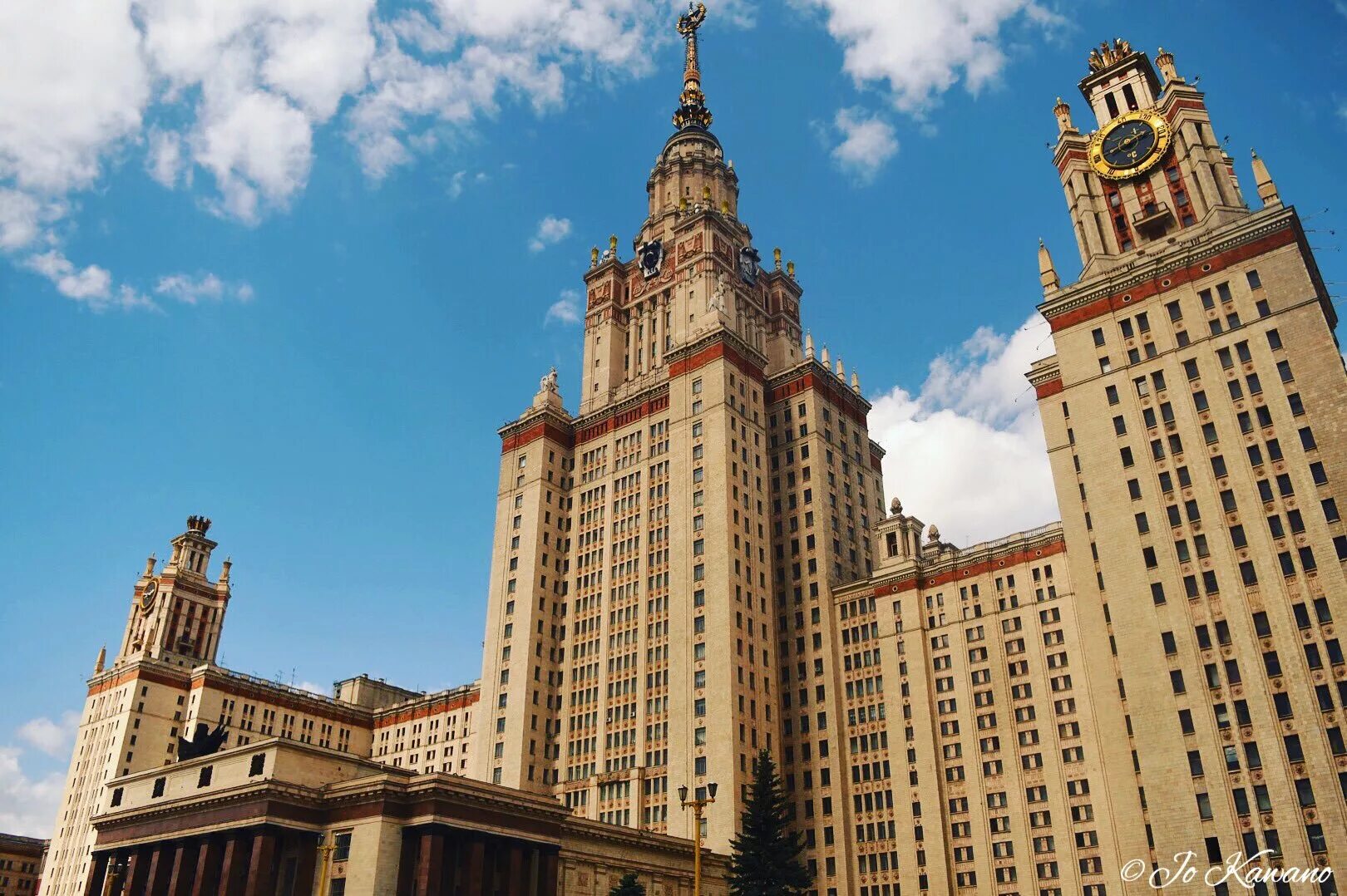 Московский университет ломоносова. В. Московский институт ломоносова. Московский институт мгу. Московский государственный университет.