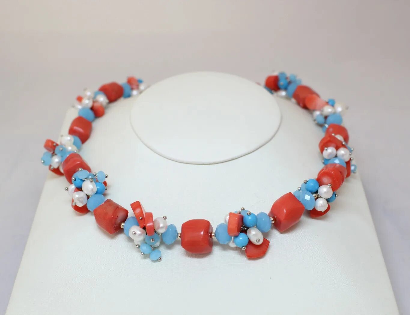 Салмон коралл. Charm 4196 оранжевый коралл. Коралл интернет. Коралл салмон камень. Панно "коралл".