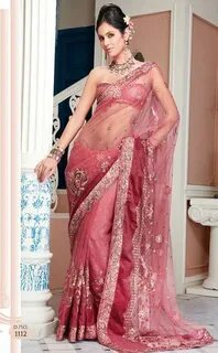 Брюнетка волосатые секс видео в чулки мастурбирует