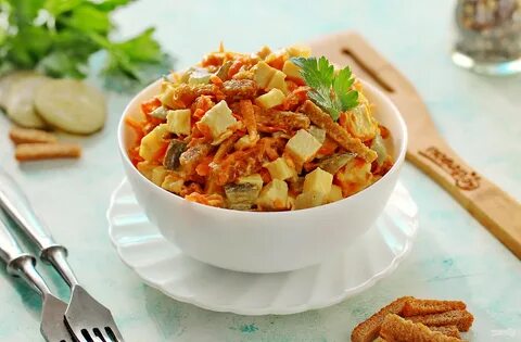 Обжорка с копченой курицей и корейской