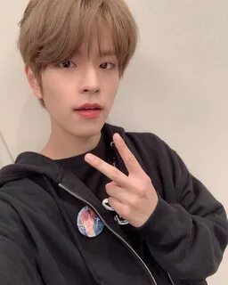 Мин stray kids
