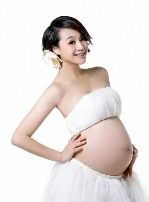 Китайский беременность. Беременные китайцы. Беременная китаянка. Беременные китаянки подростки. Беременная девочка китаянки.