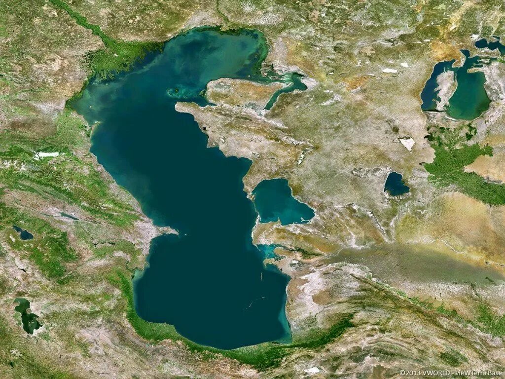 Каспийское море солонее черного. Гп каспийского моря. акватория каспийского моря. уровень черного моря и каспийского моря. каспийское море вид сверху.