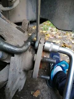 Замена ступичного подшипника авео