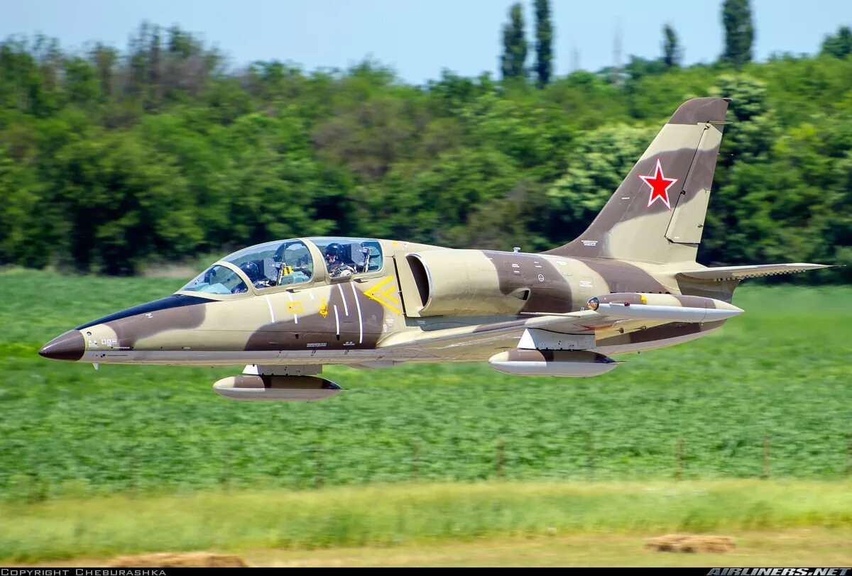 Aero l-39 Albatros. Самолет л-39 Альбатрос. Aero l-39 Albatros самолёты Чехии. Л-39.