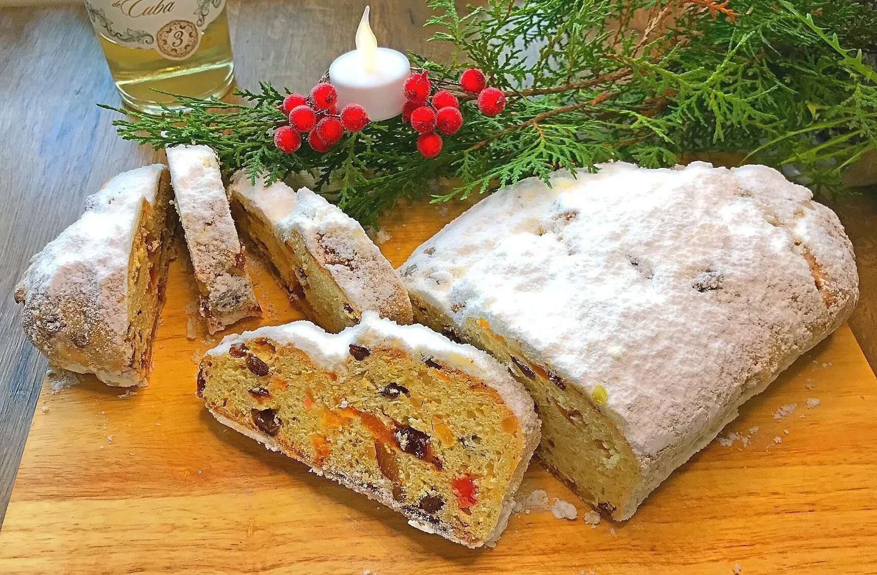 Рождественский кекс штоллен. Немецкий кекс штоллен. Творожный штоллен. Дрезденский рождественский штоллен. Венский штоллен.