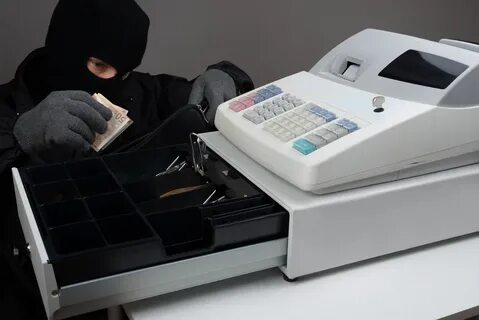 Кража наличных денег