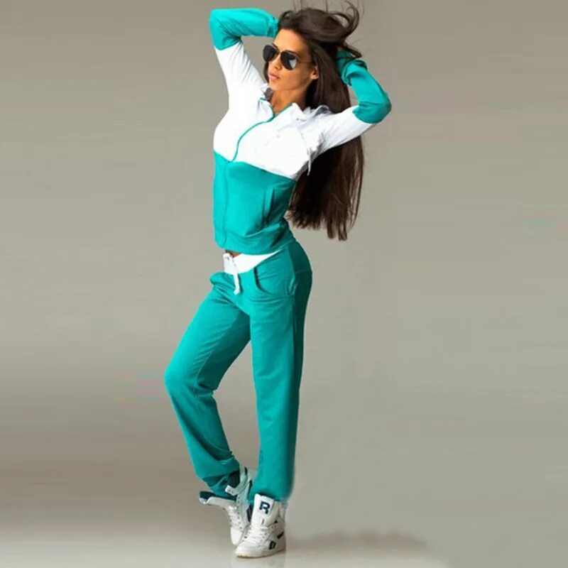 Купить красивые спортивные костюмы. Спортивный костюм Sportswear Tracksuits 2 piece Sets. Женщинский спортивный костюм. Женщина в спортивном костюме. Спортивный костюм женский модный.