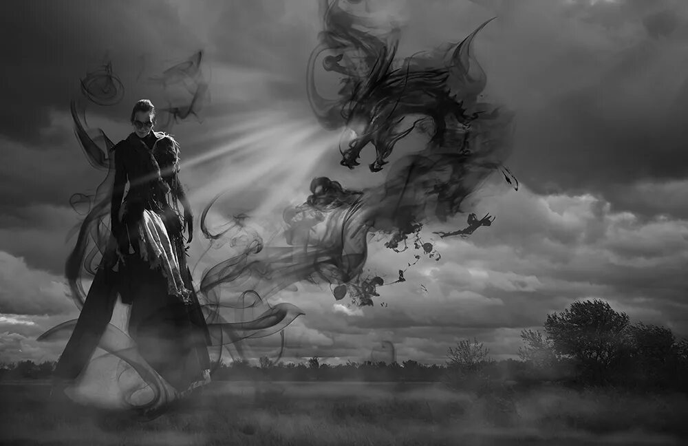 Девушка мгла. Кейт бекинсейл в фильме белая мгла. Туман фильм 1980 призраки. Т/и девушка. Девушка мгла.